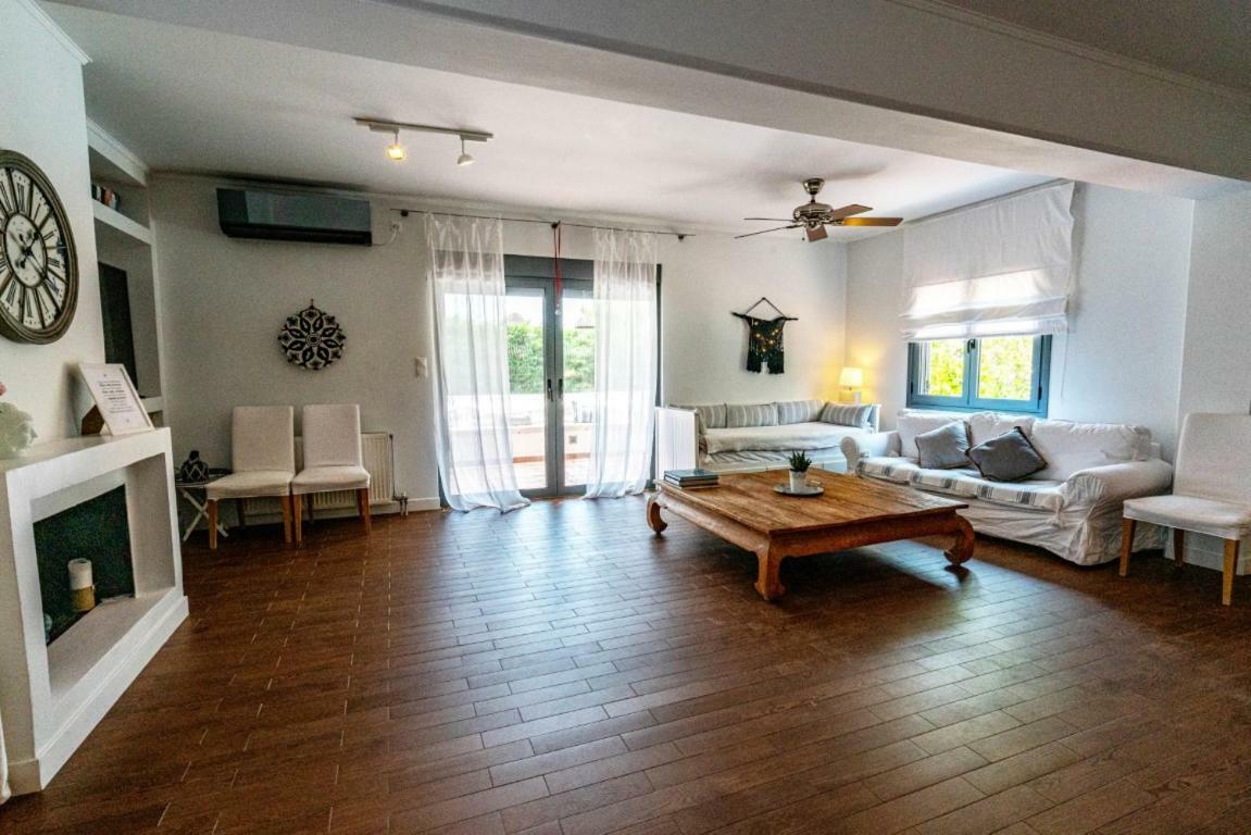 Zen Villa In Schinias Bagian luar foto