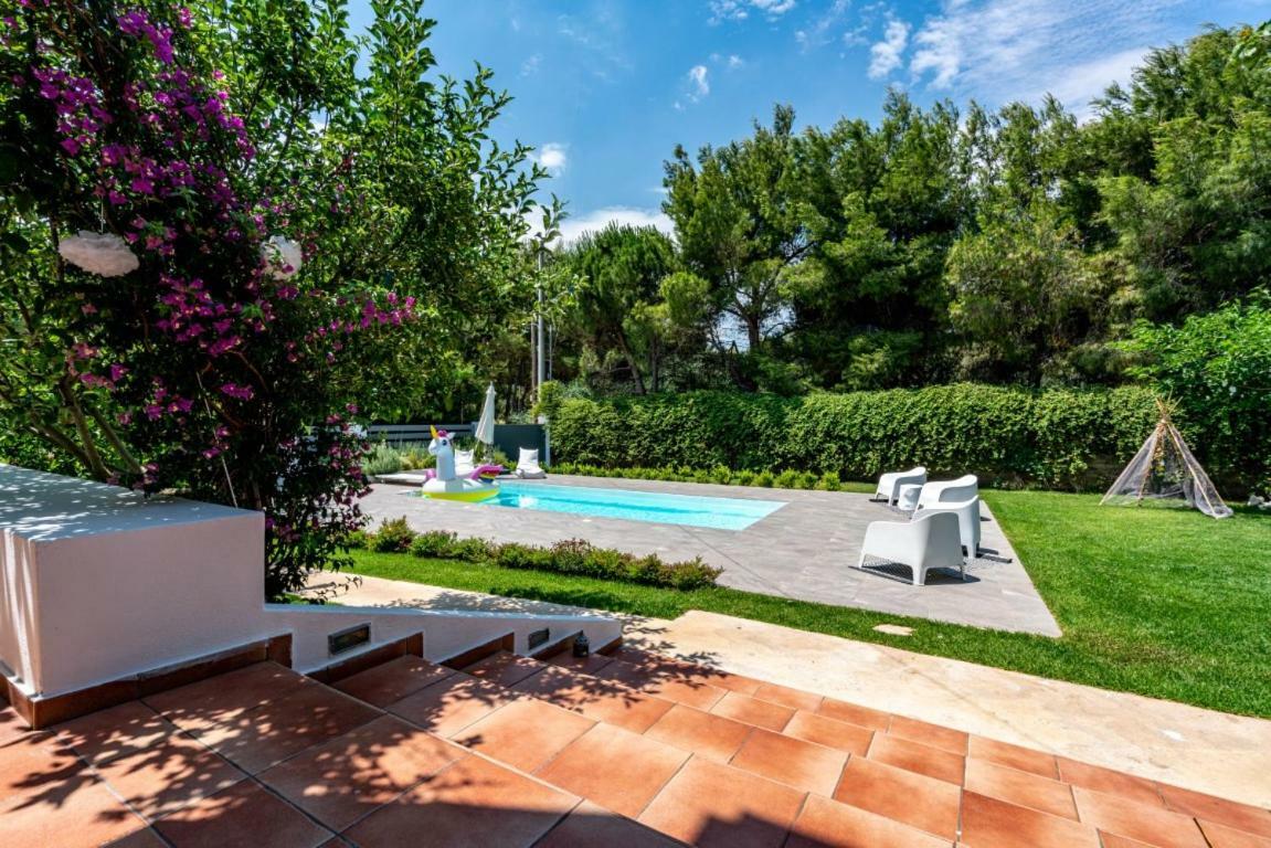 Zen Villa In Schinias Bagian luar foto